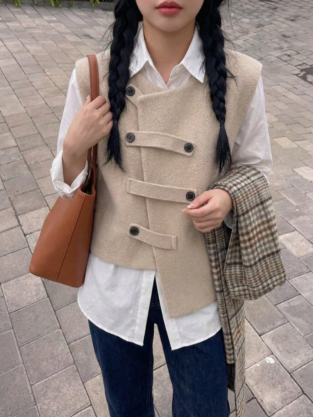 Apricot Women's Asymmetrical Buttoned Knitted Sweater Vest